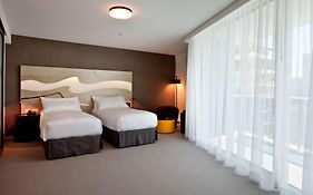 Hilton Surfers Paradise Hotel & Residences